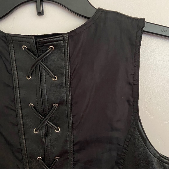 Black faux leather vest - Picture 3 of 4
